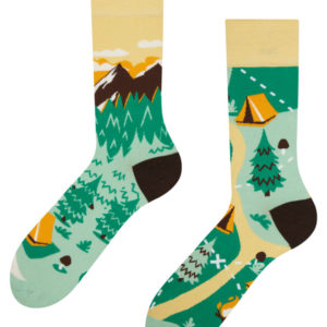 Veselé ponožky Dedoles Horský kemp (D-U-SC-RS-C-C-1462) S