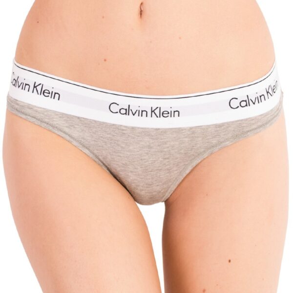 Dámská tanga Calvin Klein nadrozměr šedá (QF5117E-020) XXL